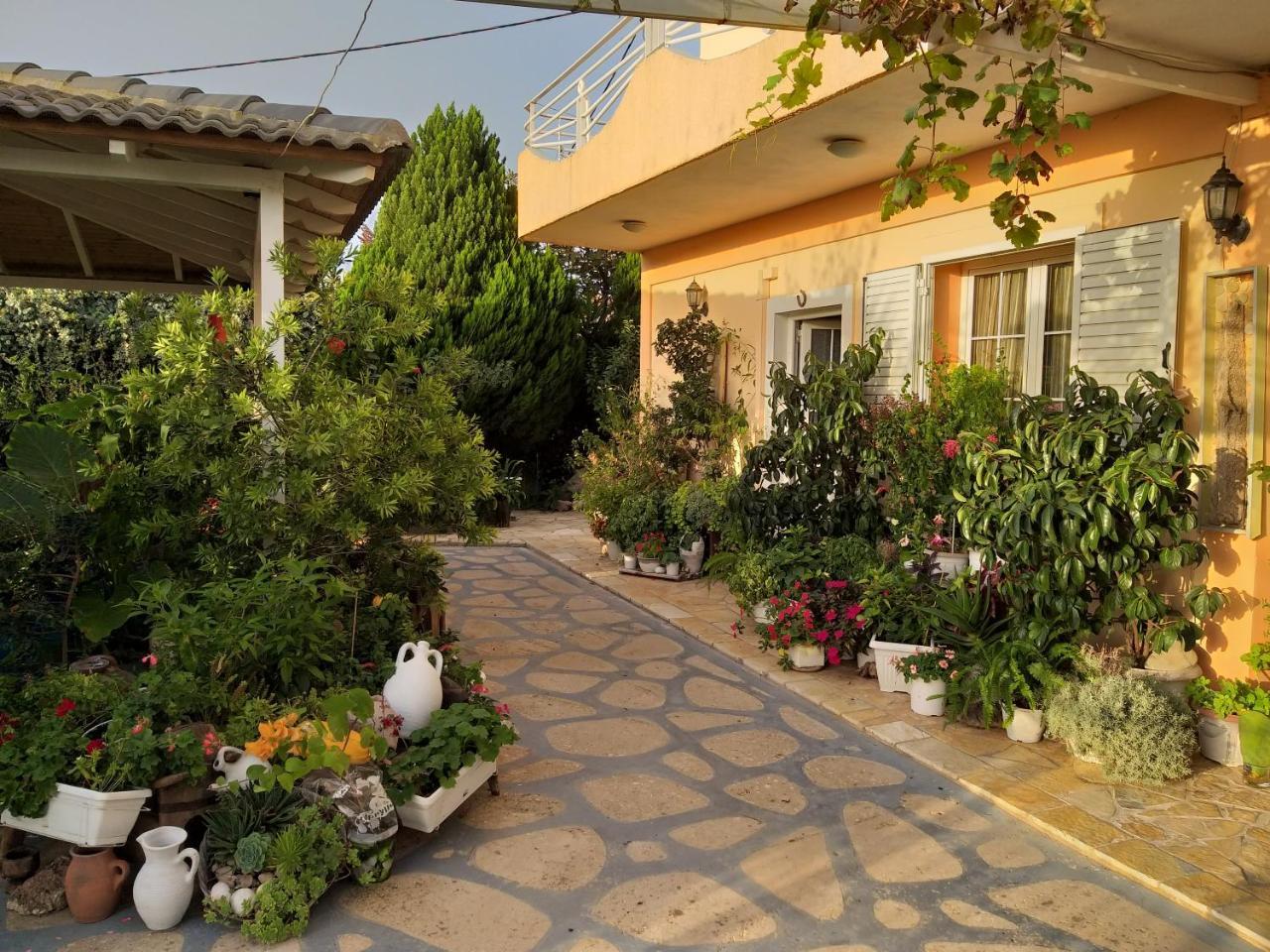 Guesthouse Villa Joanna&Mattheo Sarandë Esterno foto